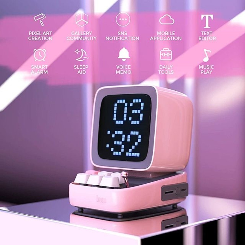 Divoom Ditoo Retro Pixel Art Game, Bluetooth Speaker, Alarm clock and more - Picture 2 of 9